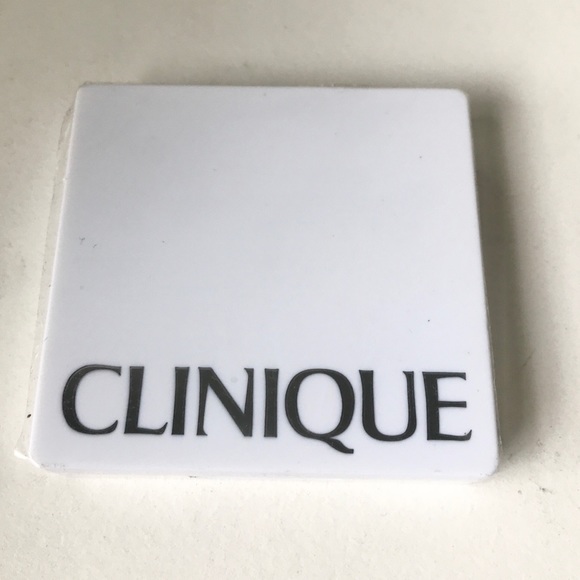 Clinique Complete Palette, Blush, Eyeshadow, NEW - Picture 2 of 3